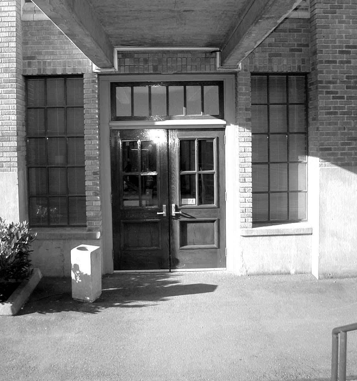 Entrance #7