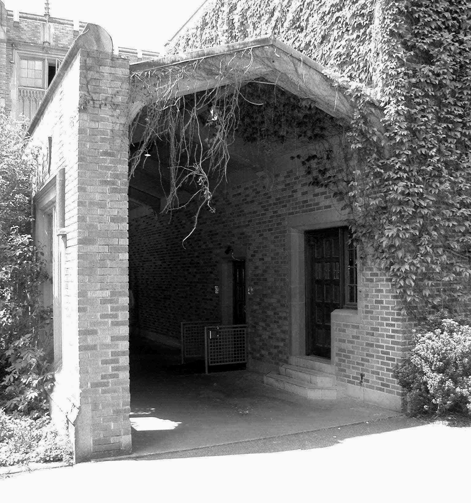Entrance #10