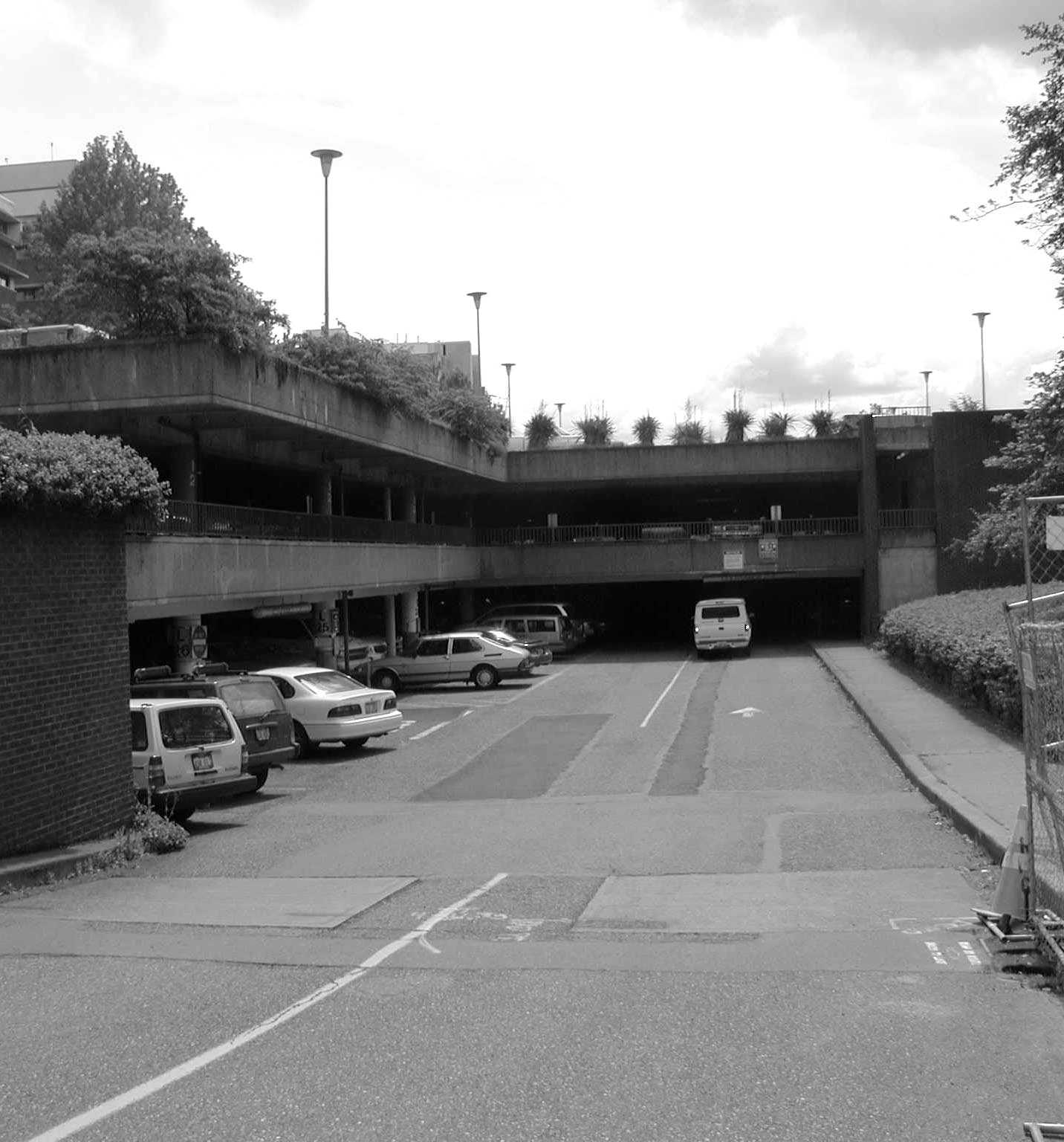 Vehicle entrance near Harris Lab.