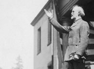 Legendary History Professor Edmond Meany addresses UW students in this 1918 Campus Day event. Photo courtesy of UW Libraries, Special Collections, UW20391z.