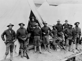 Soldiers at Fort Lawton. Image courtesy UW Libraries.