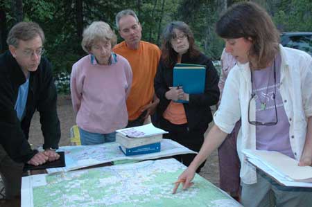 Jeff Thorson, left, Wendy McClure, Rod Gilbert, Julie Bresnan & Wendy Gibble