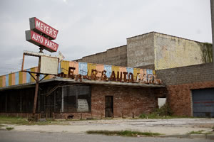 Still from Independent America - Rising from Ruins