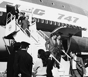 Joe Sutter (at bottom right) was part of a mid-1970s Boeing delegation visiting Greece and other Middle Eastern countries interested in a closer look at the 747. Photo courtesy Joe Sutter.