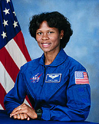 Yvonne Cagle, '85.