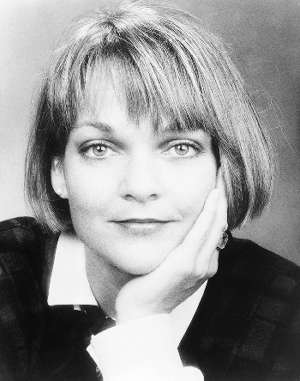 Pamela Reed, '75