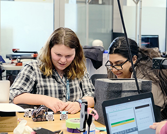 OurCS@UW+AccessComputing brought together students and mentors in an interactive research-focused workshop on UW campus.