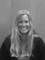 DO-IT counselor/coordinator Lisa Stewart Photo portrait of DO-IT counselor/coordinator Lisa Stewart