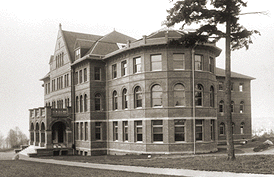 Parrington Hall on the UW campus Photo of Parrington Hall on the UW campus